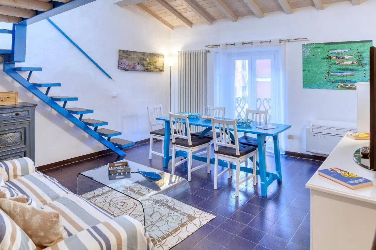 Ivana Apartment Levanto